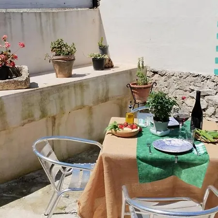 Villa - Sleeps 8 - Patio - Garden - Parking Vila Martina Franca